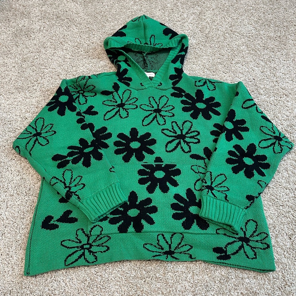 La Hearts Green and Black Floral Sweater